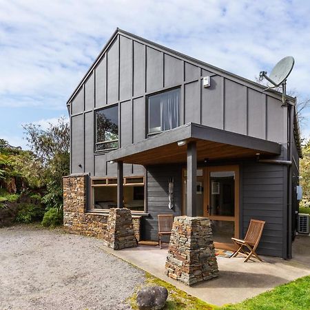 Turangi Trout Lodge Esterno foto