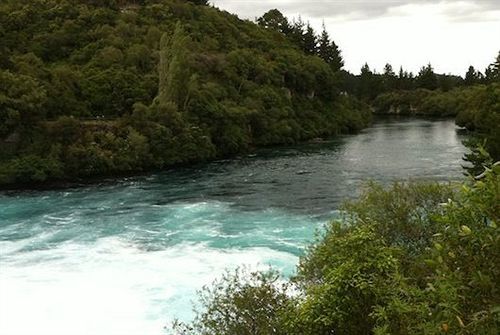 Turangi Trout Lodge Esterno foto